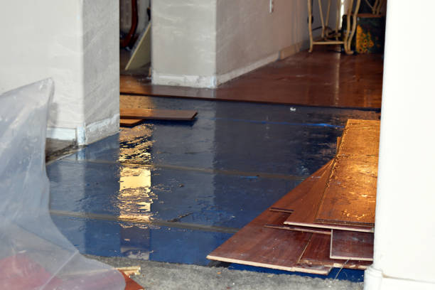 Professional Water Damage Restoration technician working in Atwater, OH